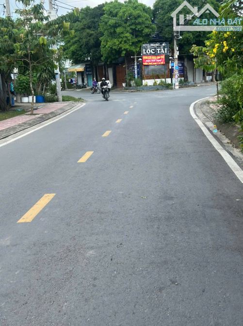 HÀNG SIÊU HIẾM – NHÀ CẤP 4 (10x45) GÓC 2 MẶT TIỀN TRUNG TÂM TÂN HIỆP - 2