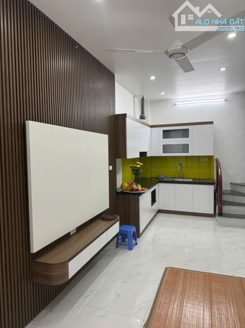 BÁN NHÀ 4 TẦNG 33m2, hơn 3 tỷ – MỚI ĐẸP – FULL NỘI THẤT – CHỈ VIỆC Ở NGAY