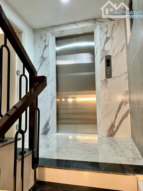 BÁN NHÀ PHÚ THƯỢNG, TÂY HỒ - 50M2 -6TẦNG THANG MÁY - 2 MẶT THOÁNG -GẦN PHỐ- GIÁ 12 TỶ HƠN