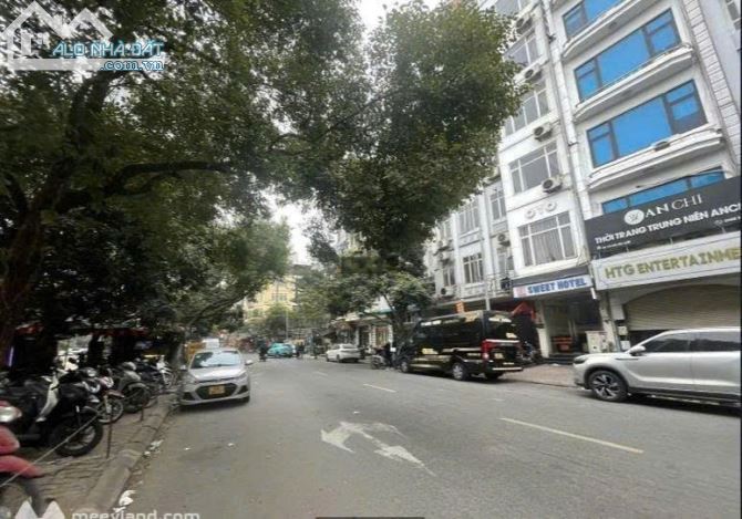 BÁN NHÀ VỊ TRÍ VÀNG - MẶT TIỀN KINH DOANH - NGAY 35 TÚ MỠ - TRUNG HÒA - CẦU GIẤY - HÀ NỘI
