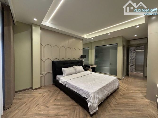 BÁN NHÀ NGUYỄN CÔNG HOAN – 7 TẦNG THANG MÁY – Ô TÔ -FULL NỘI THẤT ĐẲNG CẤP - 2 MẶT THOÁ