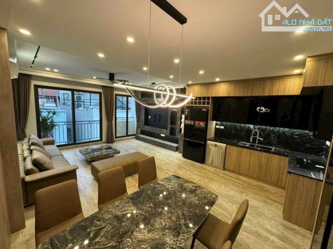 NHÀ ĐẸP Phan Đình Giót - Thanh Xuân– LÔ GÓC 2 THOÁNG – SÁT PHỐ.