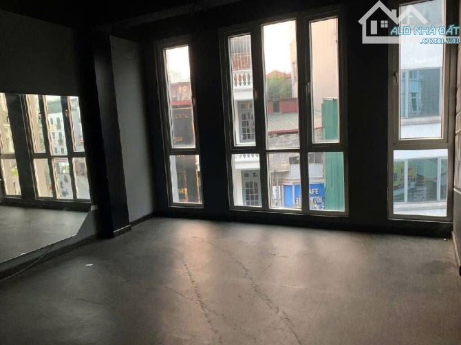 BÁN NHÀ MẶT PHỐ ĐỐC NGỮ BA ĐÌNH 100m2, 7T THANG MÁY, MT 5m, 48 TỶ HẦM GARA ÔTÔ, KINH DOANH