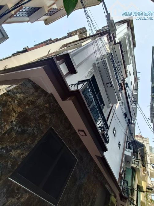 Bán nhà riêng Trần Cung, Lô góc, oto đỗ cửa, 60m2, 7 tầng có thang máy xịn, giá tốt nhỉnh