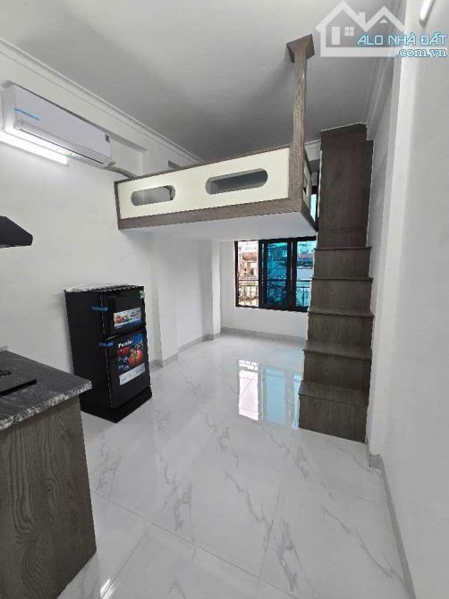 Hào Nam - 18 phòng khép kín - Dòng tiền 1,4 tỷ/năm - Mặt ngõ thông - Ba gác phi