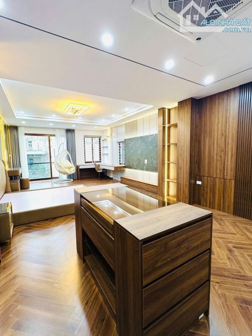 BÁN GẤP NHÀ PHÂN LÔ ĐỐC NGỮ OTO TRÁNH KD SẦM UẤT DT45m2*7T THANG MÁY MỚI. NHỈNH 16TỶ - 4