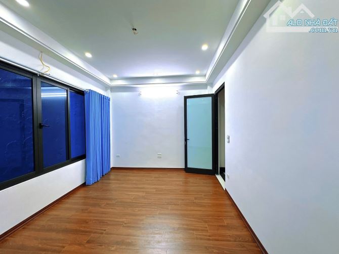 Trung Phụng nhà đẹp 6 tầng thang máy 50m ra Phố, sổ 39m2, nội thất comple. Giá 9.65 tỷ