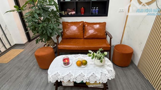 BÁN TẬP THỂ TẦNG 3 – TÒA E, NGÕ 6 TẬP THỂ PHƯƠNG MAI, ĐỐNG ĐA. 50M2 – 1PN. 3,32 TỶ