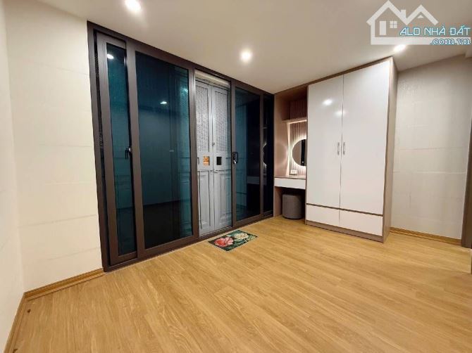 HÀNG HIẾM - KHƯƠNG TRUNG- NGÃ TƯ SỞ - 50M 2 TẦNG - 5 TỶ 9 - 4