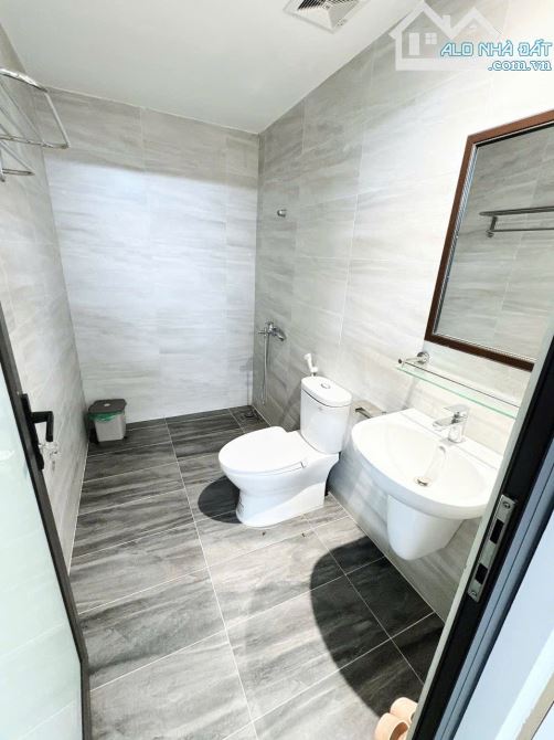 BÁN NHÀ CẦU GIẤY CHDV CHO THUÊ DT55m2* 7T THANG MÁY MỚI. 14.5TỶ