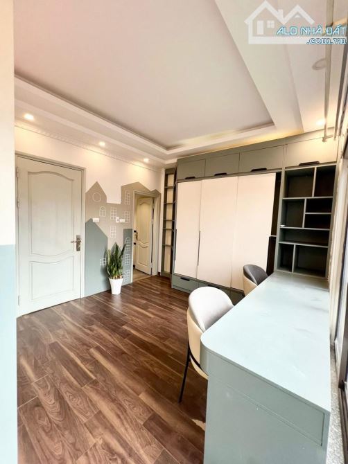 Nhà đẹp! 16.5 tỷ – Bán Nhà Nguyễn Ngọc Nại – Thanh Xuân – 50m2x6 Tầng – Thang Máy – Ô Tô