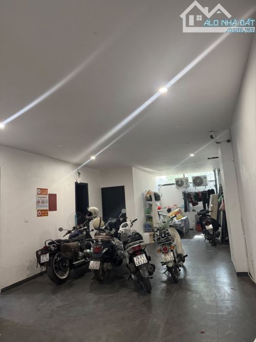 Apartment Vệ Hồ View Hồ Ô TÔ Tránh Thông Cách Hồ 10M 55 Tỷ