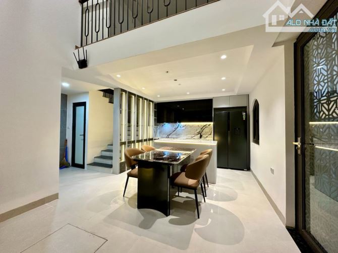 BÁN NHÀ PHÚ THƯỢNG, TÂY HỒ - 50M2 -6TẦNG THANG MÁY - 2 MẶT THOÁNG -GẦN PHỐ- GIÁ 12 TỶ HƠN