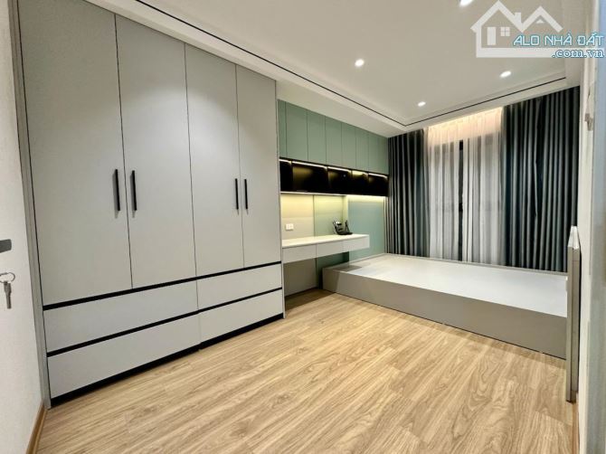 BÁN NHÀ PHÚ THƯỢNG, TÂY HỒ - 50M2 -6TẦNG THANG MÁY - 2 MẶT THOÁNG -GẦN PHỐ- GIÁ 12 TỶ HƠN