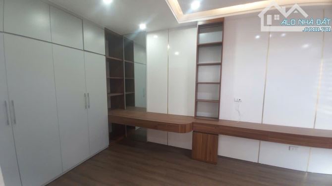 MẶT PHỐ HOÀNG MAI – LÔ GÓC – KINH DOANH ĐỈNH – GẦN TRUNG TÂM – THANG MÁY – KINH DOANH ĐỈNH