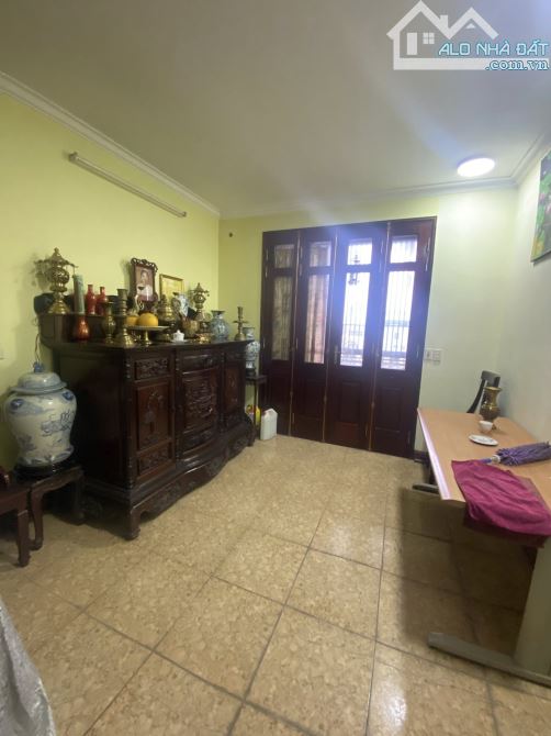 Bán nhà lô góc mặt phố Kim Ngưu, Hai Bà Trưng, tiện kinh doanh, 5 tầng 53m2 giá 29.5 tỷ