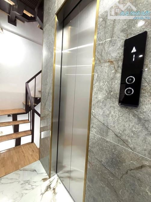 112 NGỌC KHÁNH - NGÕ NÔNG XE BA GÁC -THANG MÁY NHẬP KHÂU - 50M RA BÃI XE Ô TÔ.