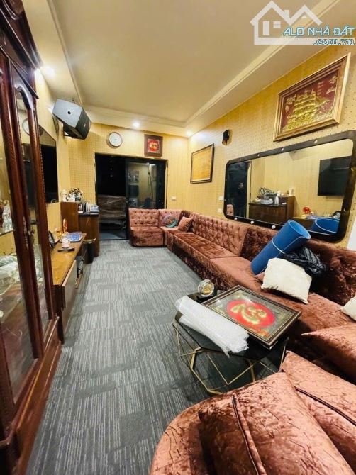 Bán nhà Phân lô Nguyễn chí thanh - Ngọc Khánh, ô tô tránh, vỉa hè, Hơn 19 tỷ, 55m, 5 tầng