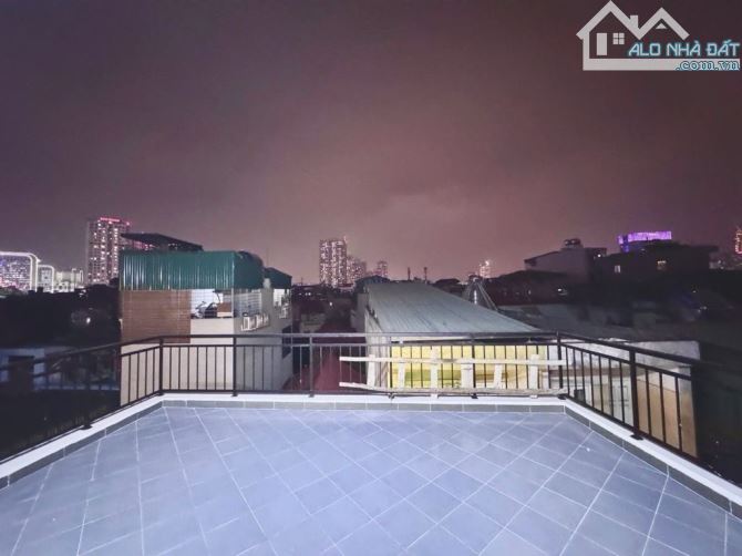 Nhà đẹp p/lô Trung Yên tt Cầu Giấy. Ở kết hợp KD đỉnh. Khu sầm uất. Ô tô tránh vỉa hè rộng