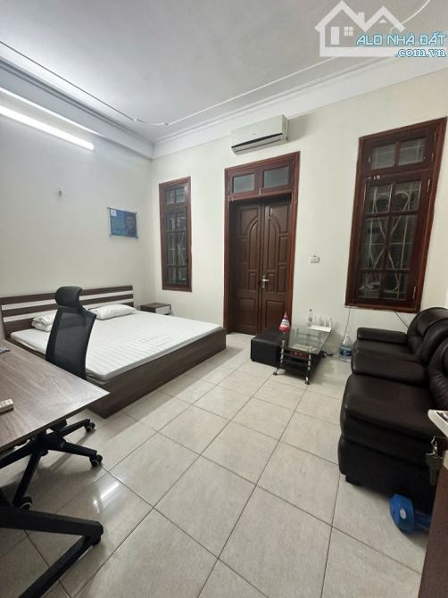 PHÂN LÔ NGUYỄN KHẢ TRẠC CẦU GIẤY 3 OTO TRÁNH VỈA HÈ KINH DOANH 55m MT 4.5m 22 Tỷ