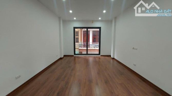 HÀNG HIẾM - NGÕ 1 BÙI XƯƠNG TRẠCH - LÔ GÓC VĨNH VIỄN - 5 TẦNG MỚI TOANH