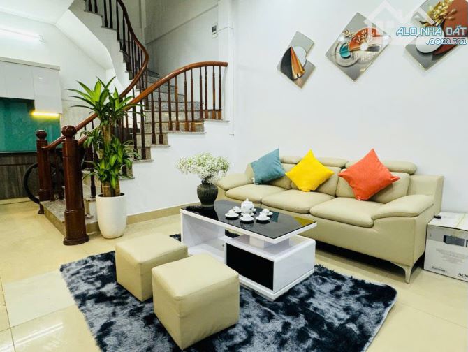 NGÕ 1 NGÁCH 62 HẺM 24 BÙI XƯƠNG TRẠCH - NHÀ MỚI 5 TẦNG MẶT TIỀN RỘNG 4,3M