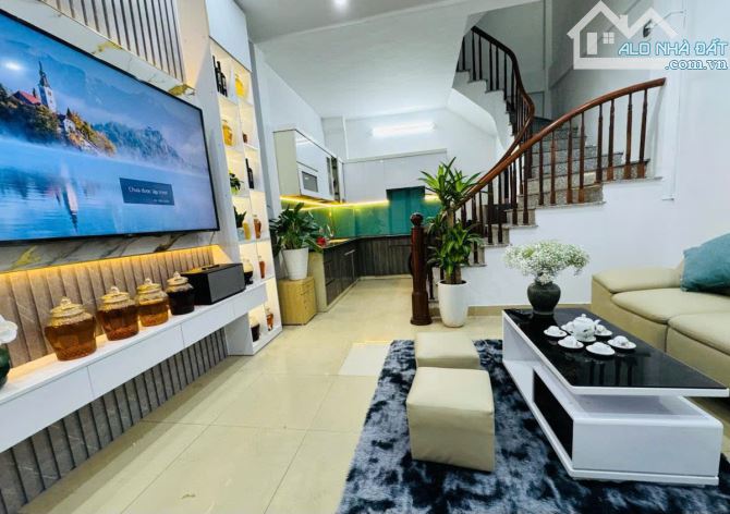 NGÕ 1 NGÁCH 62 HẺM 24 BÙI XƯƠNG TRẠCH - NHÀ MỚI 5 TẦNG MẶT TIỀN RỘNG 4,3M