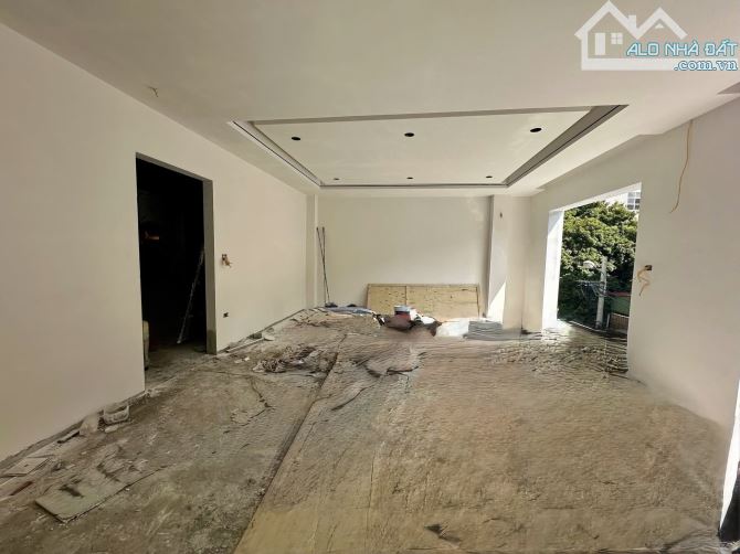 Bán nhà phân lô Trương Định gần Kim Đồng, Tân Mai. 62m² x7 tầng, gara ô tô ,thang máy