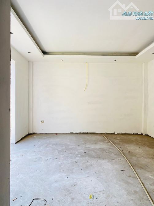 BÁN NHÀ GIẢI PHÓNG - 41M2, 5 TẦNG THANG MÁY. 50M RA Ô TÔ, 150M RA MẶT ĐƯỜNG GIẢI PHÓNG