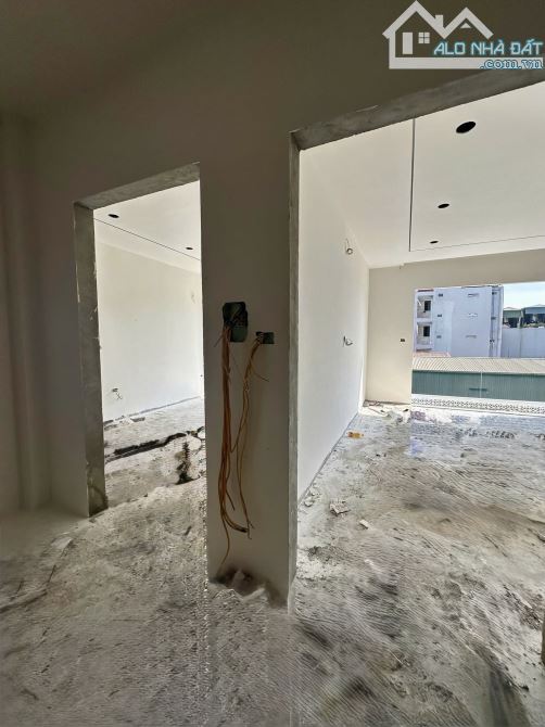 Bán nhà phân lô Trương Định gần Kim Đồng, Tân Mai. 62m² x7 tầng, gara ô tô ,thang máy