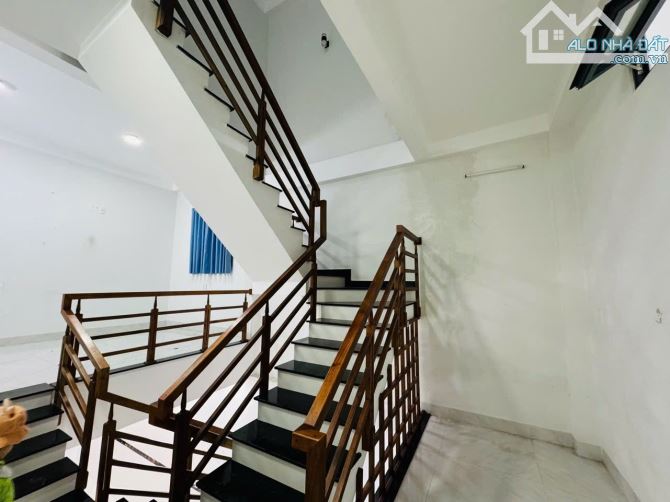 🔥 Nhà 3 tầng đường Nguyễn Đăng , quận Thanh Khê   • Diện tích đất: 90m² (ngang 5m) - 6