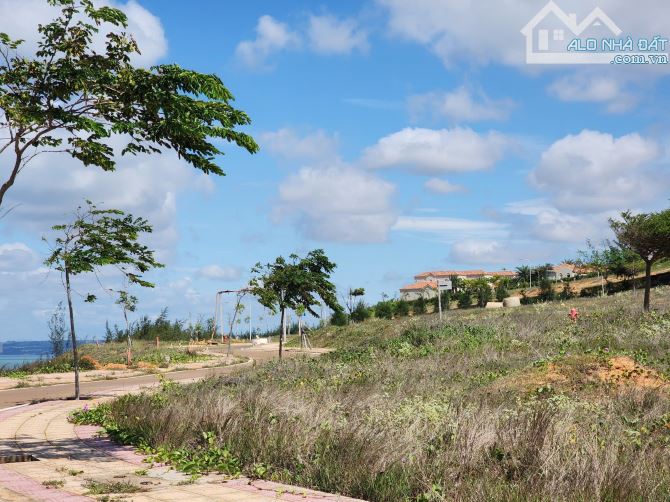 BÁN ĐẤT MẶT TIỀN VIEW BIỂN MŨI NÉ - PHAN THIẾT CHỈ 7TR/M2, SỔ SẴN CÔNG CHỨNG NGAY