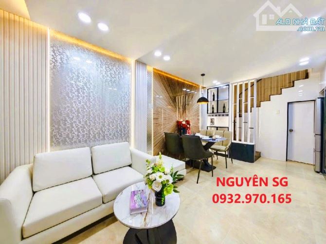 3 TẦNG FULL NỘI THẤT - DTSD 96 M2 - KHU VIP PHỐ ẨM THỰC PHAN XÍCH LONG - PHÚ NHUẬN.