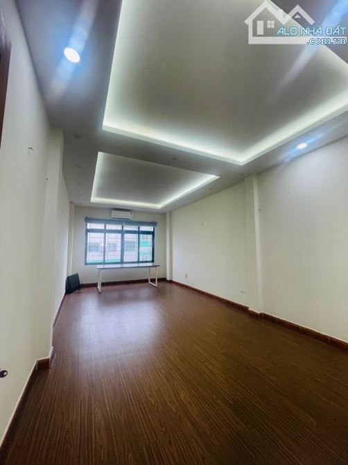 Hiếm Nhà phố Mễ Trì 55m2 x 5T, mt 4,5m, căn góc, Kd đỉnh - ngõ thông - ô tô tránh 14,2 tỷ. - 1