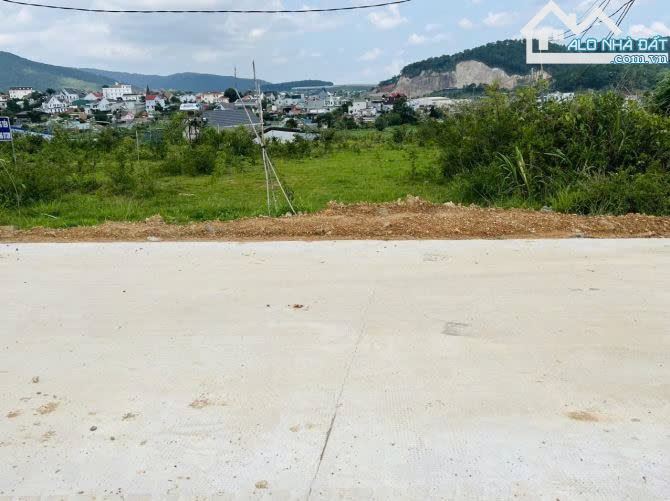 Cần bán đất kho muối, cách ngã 3 Phi Nôm 400m, huyện Đức Trọng