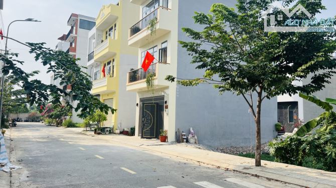 BÁN ĐẤT - 91M2 - ( 7 x 14 ) -  AN PHÚ ĐÔNG - QUÂN 12. GIÁ  :  5,45 TỶ TL TỐT. - 1