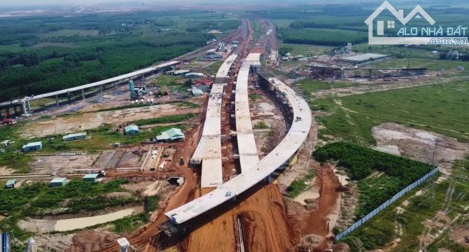 cần tiền nên bán gấp lô đất dân cư sát cổng sân bay Long Thành. - 1
