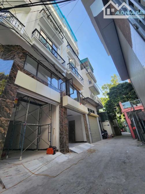 BÁN NHÀ LÔ GÓC PHỐ TRƯƠNG ĐỊNH TÂN MAI. HM. GẦN 40M. 6 T. ÔTÔ ĐỖ CỬA. THANG MÁY. Giá 10 tỷ - 1