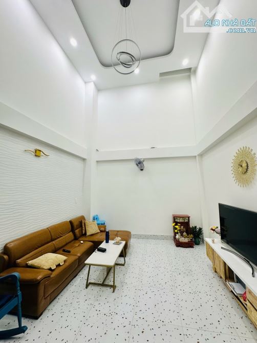 Cho thuê nhà Nguyễn Văn Lượng ( 4x20m ) 3 Lầu Full Nội Thất Khu đồng bộ - 12