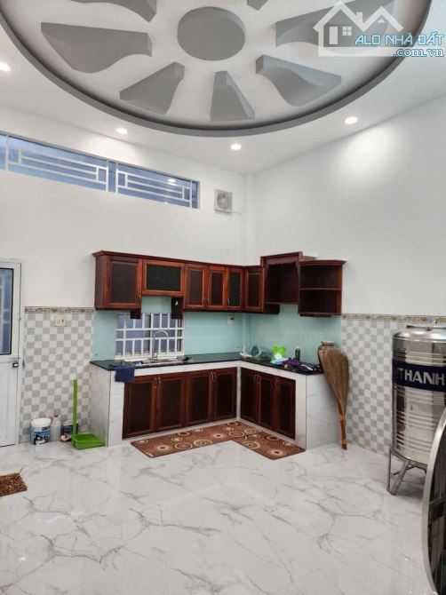 Nhà đẹp Hưng Phú 4,5x16 vị trí đẹp giá 5 tỷ 450 triệu (Thương lượng) - 2