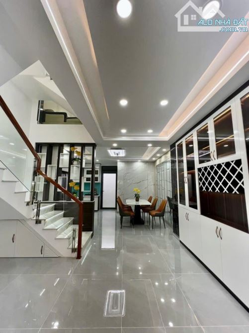 SIÊU PHẨM! 5 tầng Lê Thị Riêng, Q12, 61m2, đường 12m, chỉ 7.1 tỷ. - 2