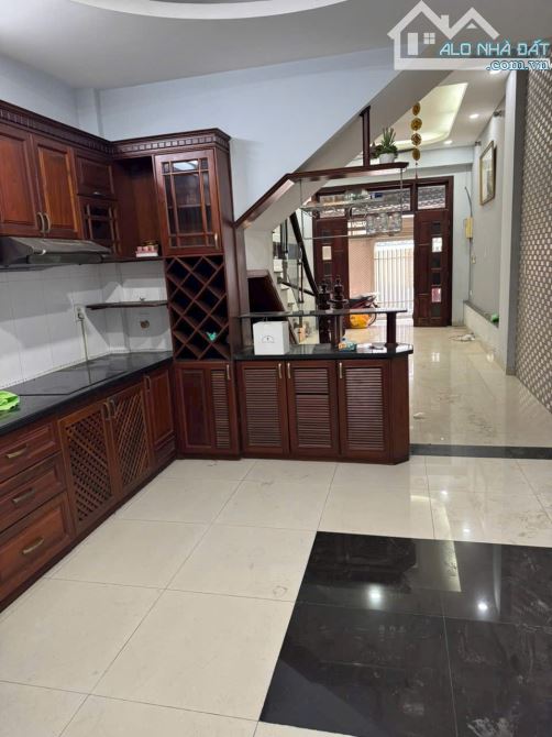 Bán nhà trệt 3 lầu đường Thống Nhất P16. Giá chỉ 6ti6 TL. Liên hệ làm việc trực tiếp chủ - 2