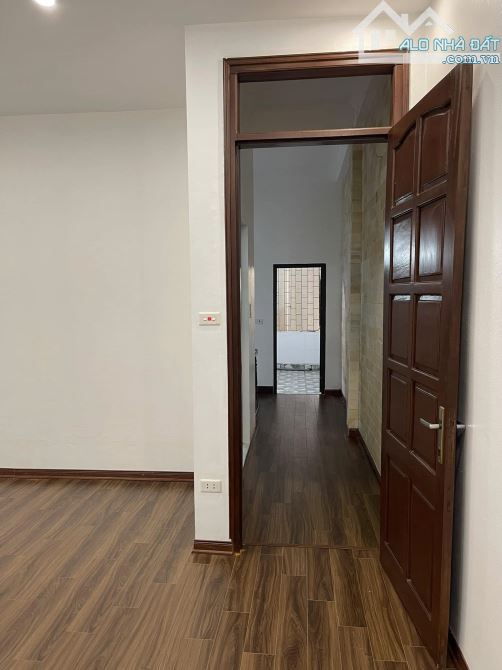 Nhà phố 46m², 4 tầng, mặt tiền rộng, phố Tô Hiệu Hà Đông – Giá 8.9 tỷ, tiện ích đầy đủ! - 2