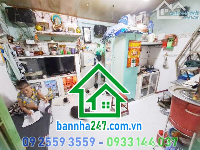 Nhỉnh 2tỷ, Hẻm Tân Thành, P. Hòa Thạnh Quận Tân Phú 19m2, 3Tầng. - 2