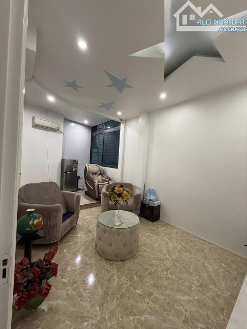 Bán nhà Nguyễn Trãi, Thanh Xuân 90m2- 20m ra đường lớn giá chỉ 15 tỷ - 2