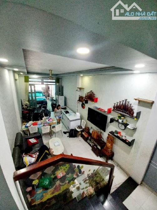 Nhà 3 tầng 83m2 mặt tiền kinh doanh cực đẹp đường số 17 sát chợ Chiều, Tân Kiểng Q7 18.2tỷ - 2