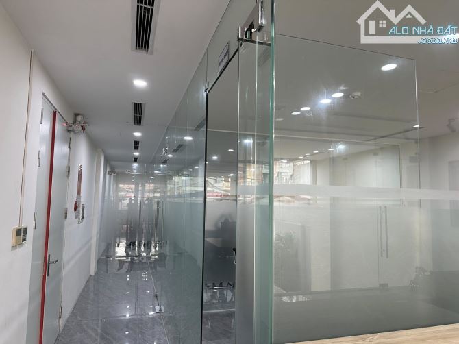 CẦN BÁN TÒA BUILDING 9 TẦNG 1 HẦM MẶT PHỐ NGUYỄN HOÀNG TÔN_ĐÓN ĐẦU QH MỞ ĐƯỜNG TO 60M - 2