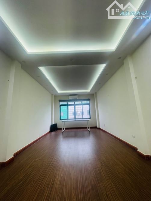 Hiếm Nhà phố Mễ Trì 55m2 x 5T, mt 4,5m, căn góc, Kd đỉnh - ngõ thông - ô tô tránh 14,2 tỷ. - 3