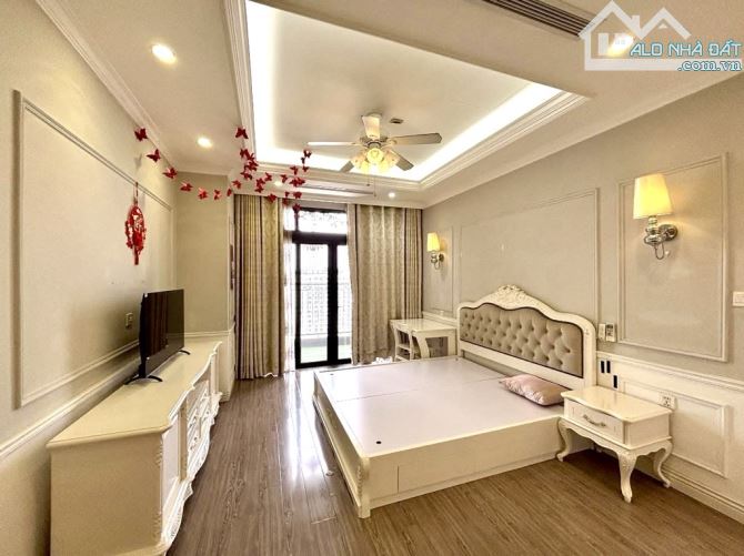 Căn hộ Tòa Royal City - 72 Nguyễn Trãi, 124m² - 3 Ngủ, Nội Thất Đẹp, Nhỉnh 12 tỷ. - 3