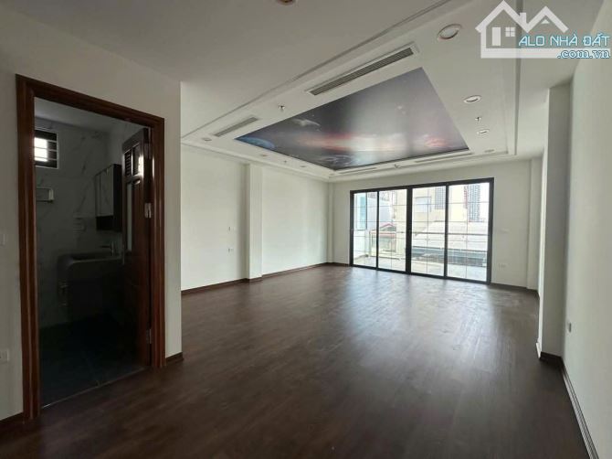 Bán Toà VP Phố Nguyên Hồng Đống Đa 70m2x8T. Thang máy. Vỉa Hè Ô Tô. Giá 36 tỷ - 3